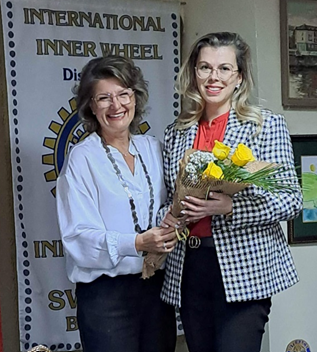 Elena4.png